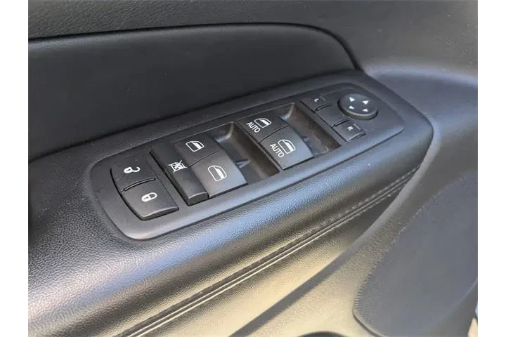 $13322 : Jeep Grand Cherokee 2016 4x4 image 10