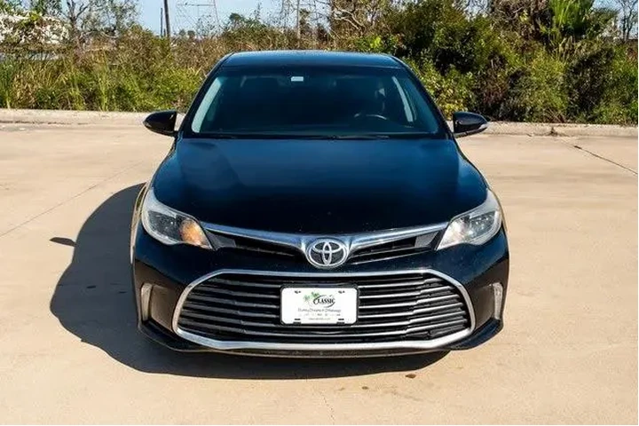 $12532 : Toyota Avalon 2016 XLE 4dr S image 2
