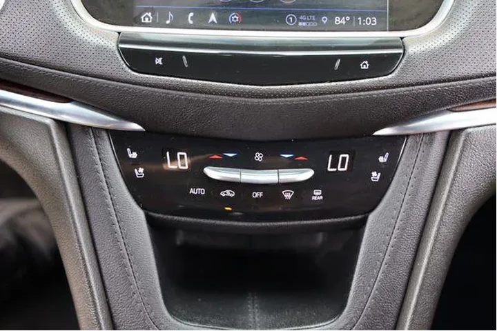 $39850 : Cadillac XT5 2024 Premium Lu image 5