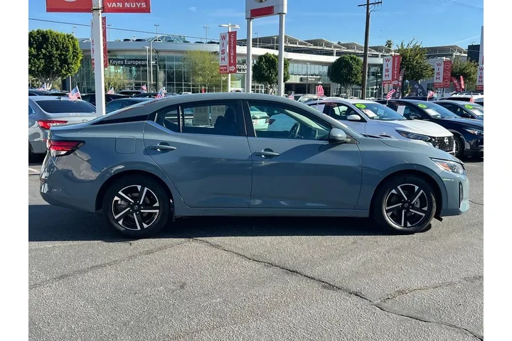$19798 : Nissan Sentra 2024 SV 4dr Se image 6