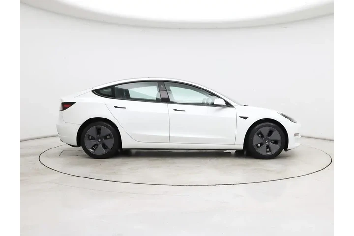 $29998 : Tesla Model 3 2022 4dr Sedan image 7