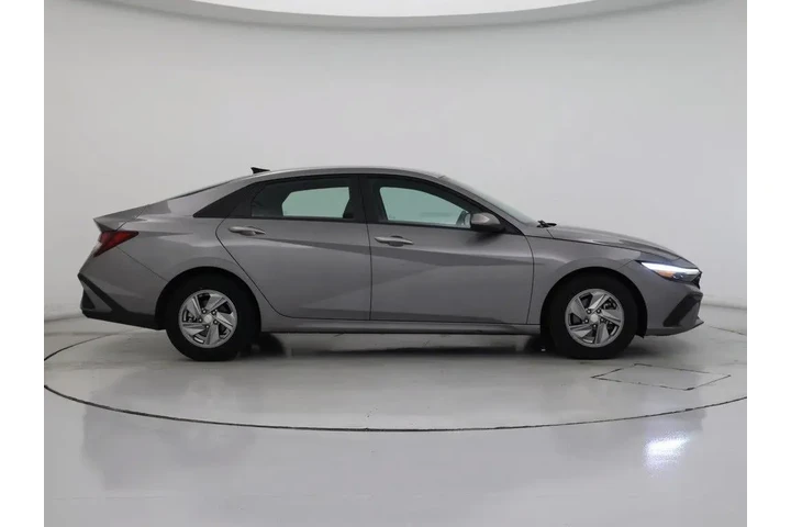$17998 : Hyundai ELANTRA 2024 SE 4dr image 7