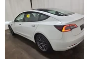 $24690 : Tesla Model 3 2023 4dr Sedan thumbnail