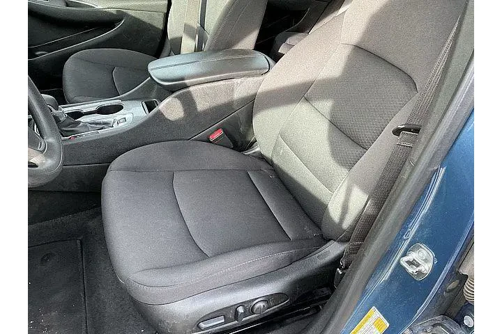 $19888 : Chevrolet Malibu 2024 LT 4dr image 6