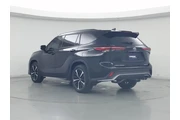 $38998 : Toyota Highlander 2021 AWD X thumbnail