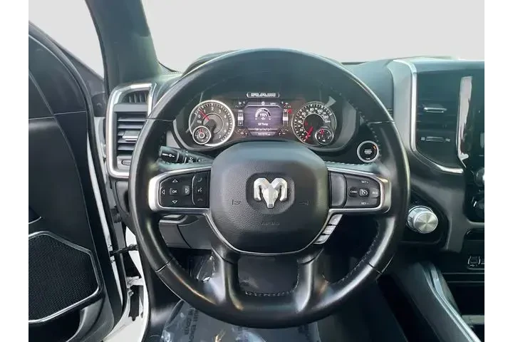 $38800 : Ram 1500 2024 4x4 Laramie 4d image 10