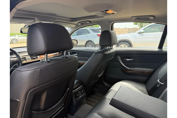 $7990 : 2009 BMW 335i image 9