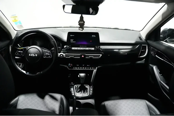 $19775 : 2022 Seltos EX image 9