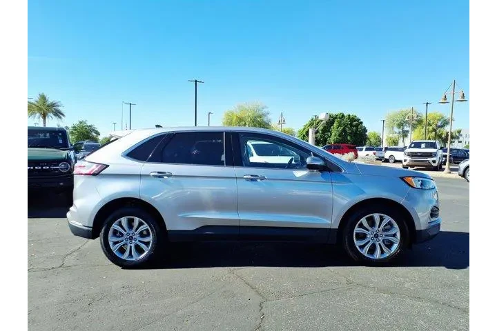 $22709 : Ford Edge 2022 AWD Titanium image 7