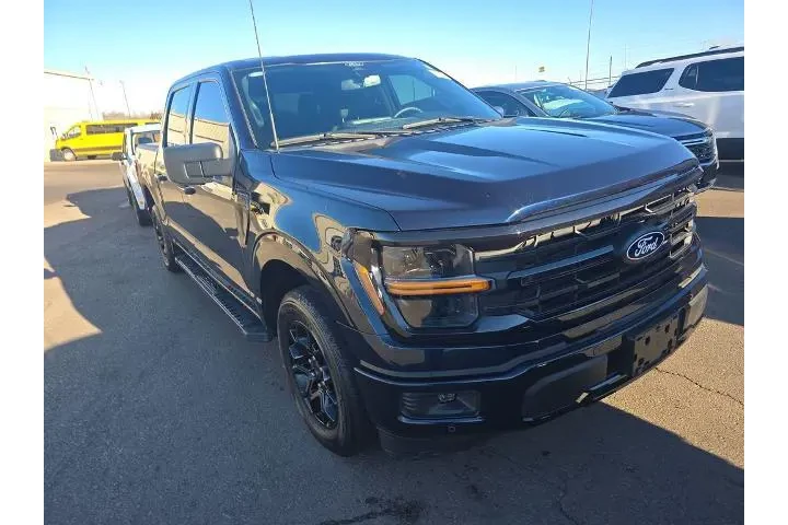 $35999 : Ford F-150 2024 4x2 XLT 4dr image 3