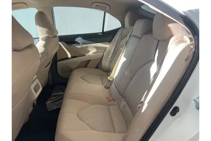 $26378 : Toyota Camry Hybrid 2024 LE image 9