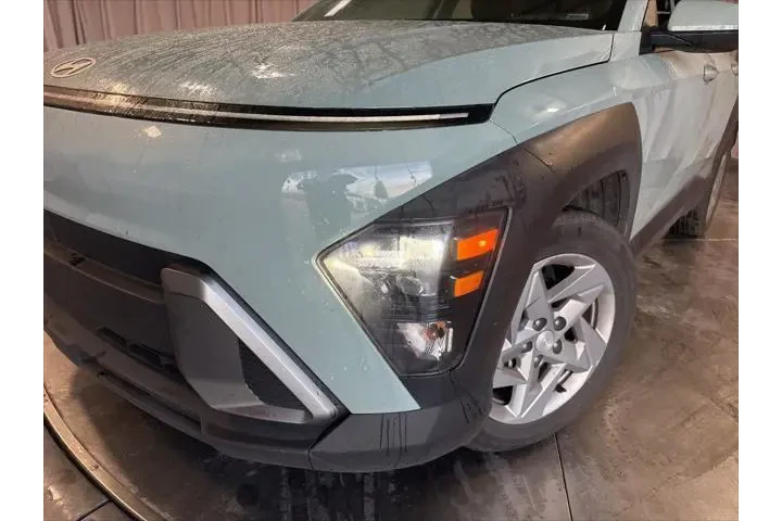 $17299 : Hyundai KONA 2024 SE 4dr Cro image 9