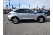 $13898 : Ford Escape 2020 SE 4dr SUV thumbnail