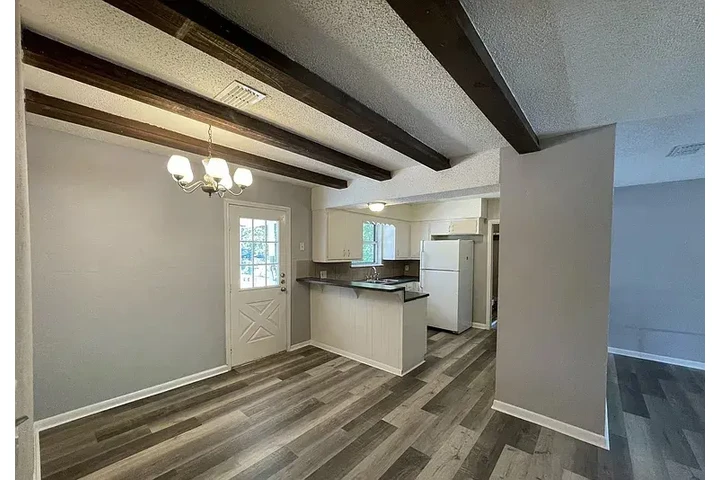 $1400 : HOME FOR RENT IN AUSTIN TX image 2