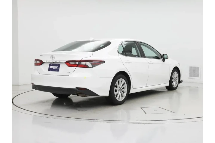 $23998 : Toyota Camry 2024 LE 4dr Sed image 8