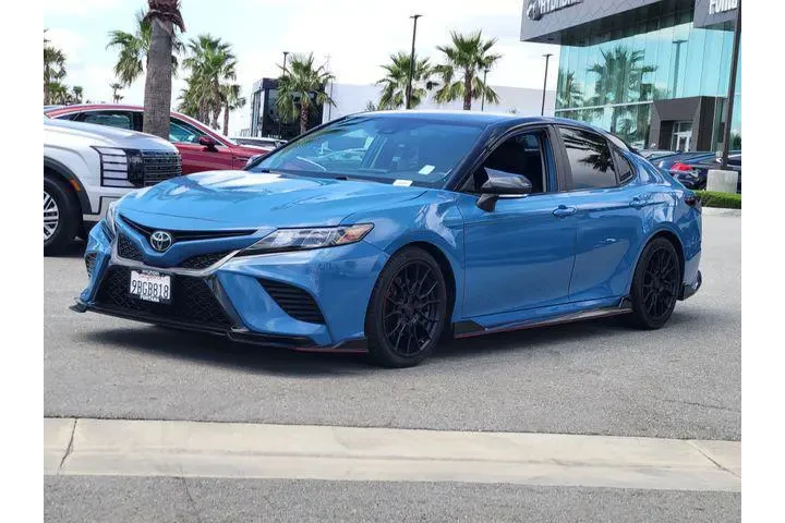 $31153 : Toyota Camry 2022 TRD 4dr Se image 2