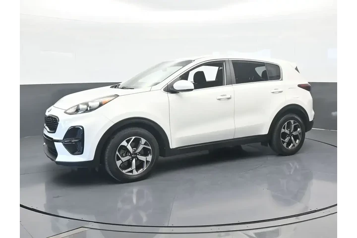 $14991 : Kia Sportage 2020 LX 4dr SUV image 2