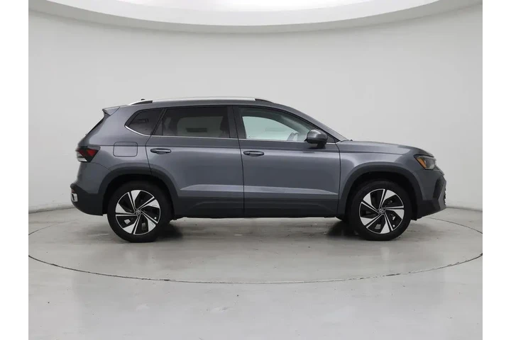 $23998 : Volkswagen Taos 2025 AWD SE image 7