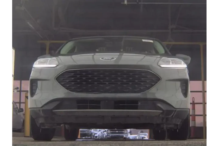 $17799 : Ford Escape 2022 SE 4dr SUV image 4