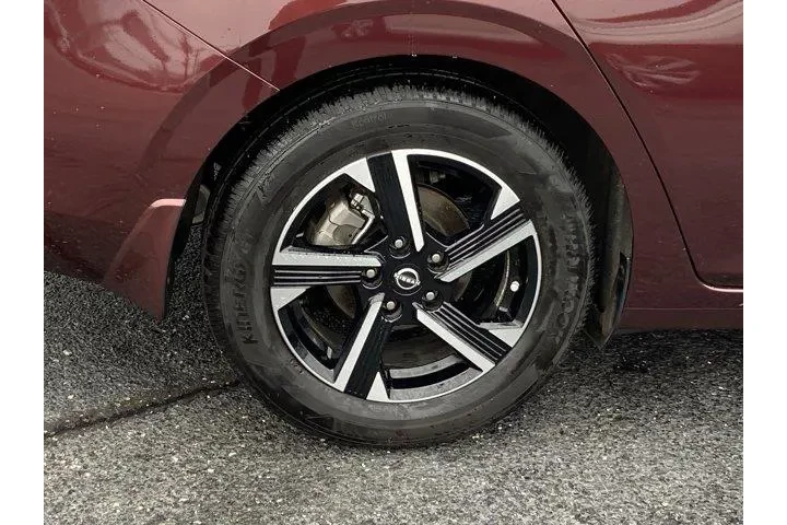 $19950 : Nissan Sentra 2025 SV 4dr Se image 10