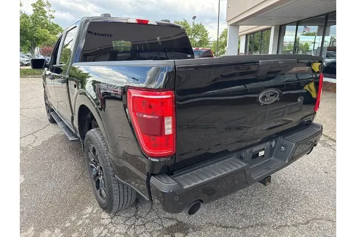$36735 : Ford F-150 2023 4x4 XL 4dr S image 7