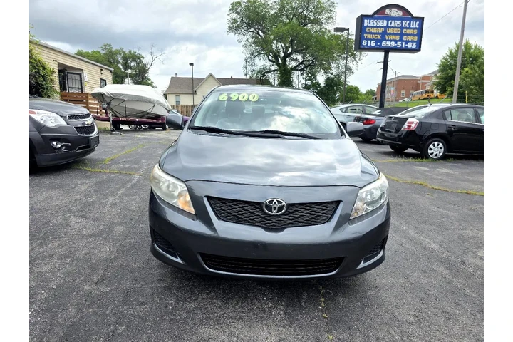 $6900 : 2010 Corolla Base 5-Speed MT image 7