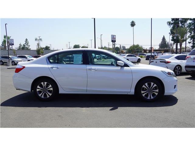 $15877 : 2015 Accord Sedan LX image 5