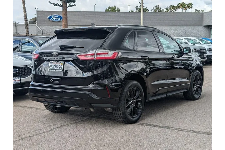 $20269 : Ford Edge 2023 AWD SE 4dr Cr image 10