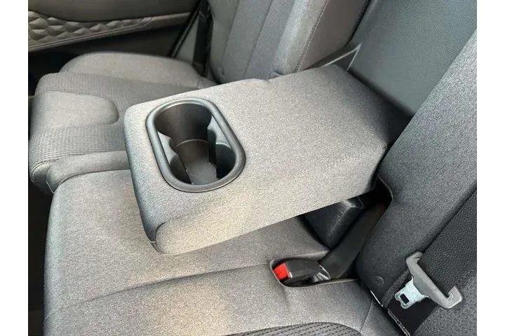 $21295 : Hyundai SANTA FE 2023 AWD SE image 10