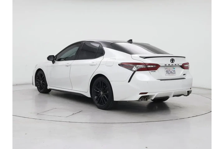 $29998 : Toyota Camry 2022 XSE V6 4dr image 2