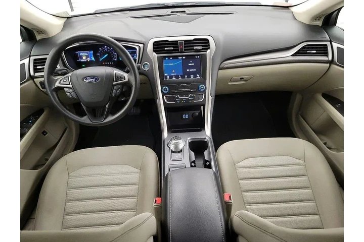 $16998 : Ford Fusion Hybrid 2019 SE 4 image 9