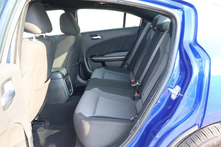 $19988 : 2022 Charger SXT image 8