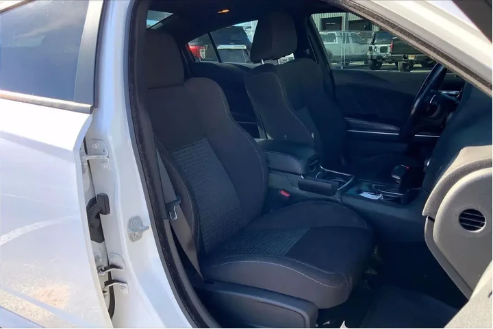 $20989 : Dodge Charger 2019 R/T 4dr S image 8