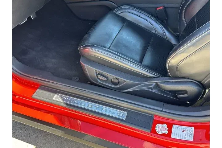 $32347 : Ford Mustang 2024 EcoBoost 2 image 10