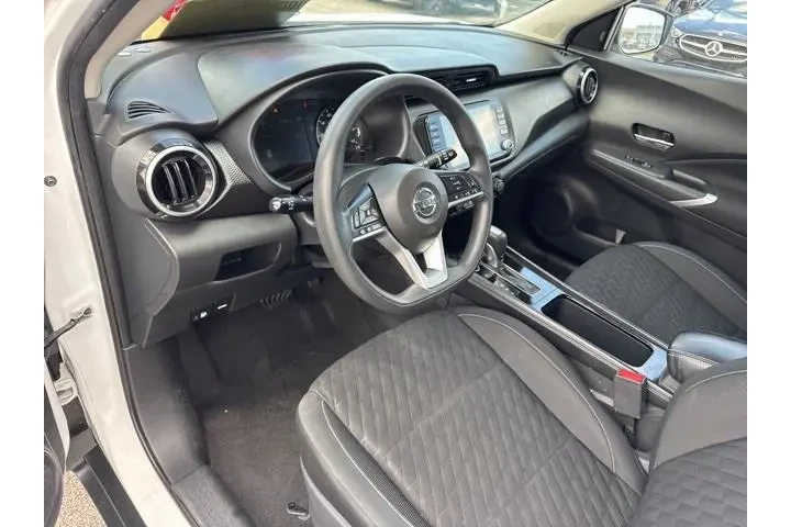 $14988 : Nissan Kicks 2021 SV 4dr Cro image 10