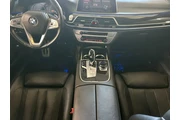 $19599 : BMW 7 Series 2019 740i 4dr S thumbnail
