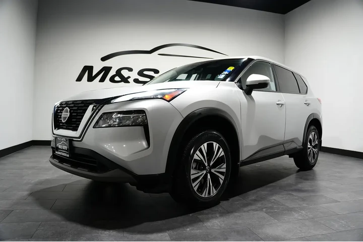 $17740 : 2021 Rogue image 3