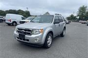 PRE-OWNED 2011 FORD ESCAPE XLT