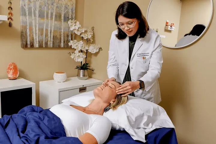 Dr. Lee AcuSuccess,Acupuncture image 5