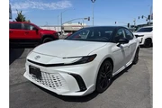 $37388 : Toyota Camry 2025 SE 4dr Sed thumbnail