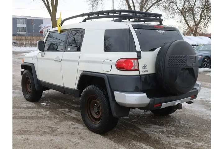 $11990 : Toyota FJ Cruiser 2010 4x4 4 image 6