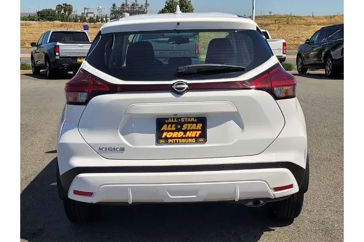 $23900 : Nissan Kicks 2024 S 4dr Cros image 5