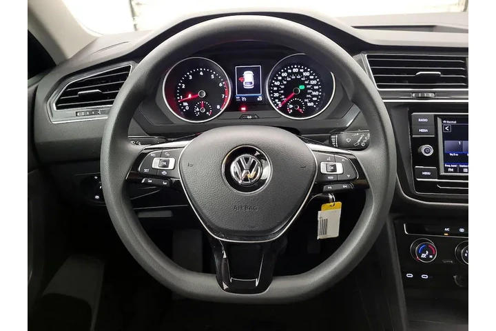 $17998 : Volkswagen Tiguan 2021 AWD S image 10