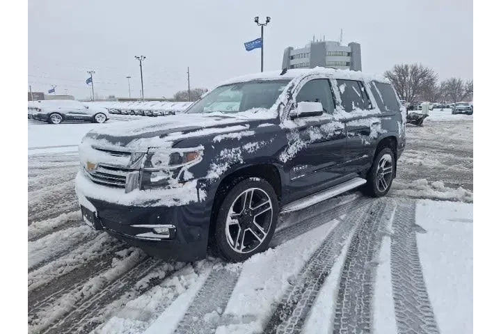 $35000 : Chevrolet Tahoe 2020 4x4 Pre image 2