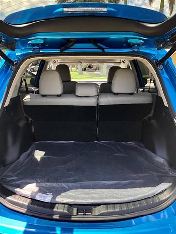 $13800 : 2017 Toyota RAV4 XLE SUV image 4