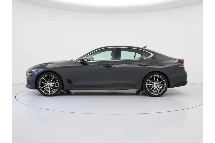 $25998 : Genesis G70 2023 2.0T 4dr Se image 3