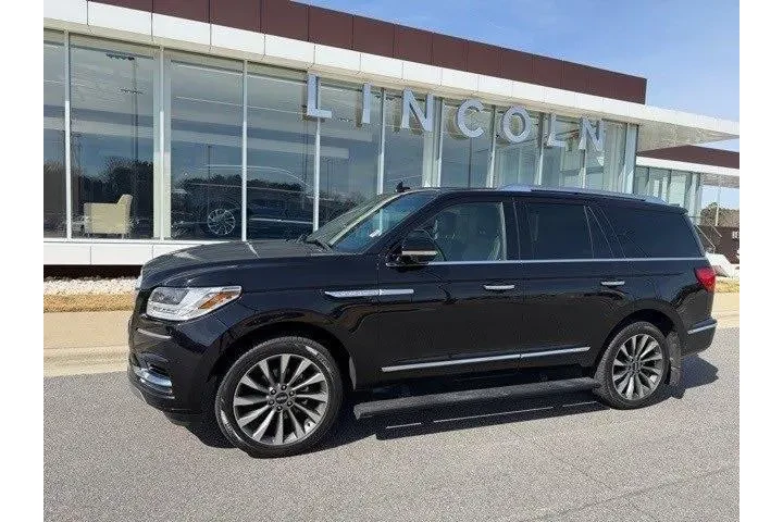 $35998 : Lincoln Navigator 2019 4x4 S image 2