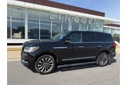 $35998 : Lincoln Navigator 2019 4x4 S thumbnail