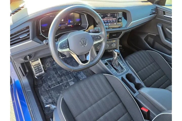 $20991 : Volkswagen Jetta 2024 Sport image 10