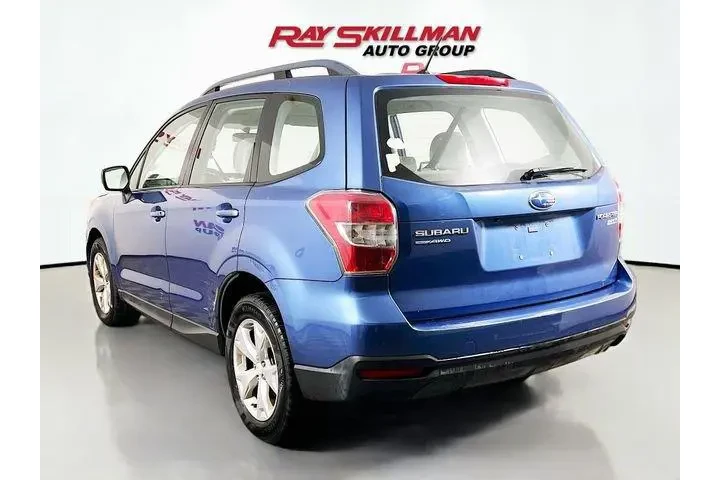 $10975 : Subaru Forester 2015 AWD 2.5 image 5